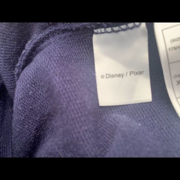 Disney Used Graphic Sweater Warm & Cozy Athleisure Wear Comfy Loungewear - Picture 3 of 6